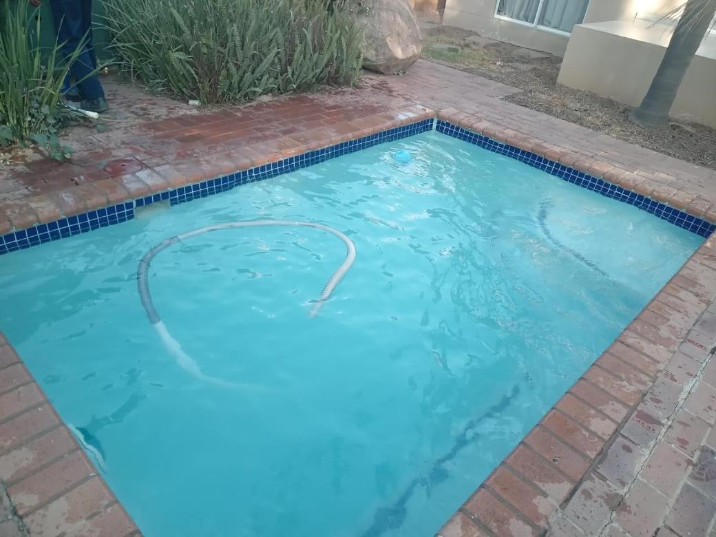 יוהנסבורג Rooikrans Guest House מראה חיצוני תמונה